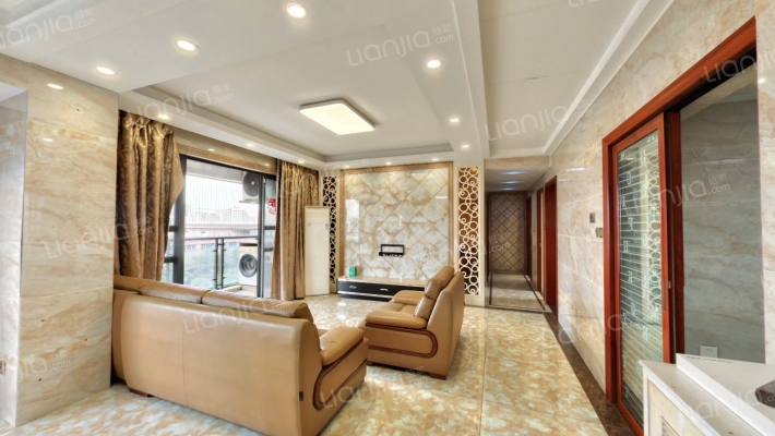 松湖春天二手房实景图