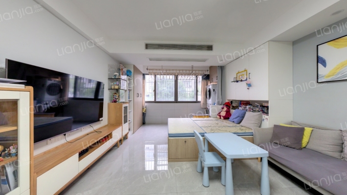 嘉钟花苑二手房实景图