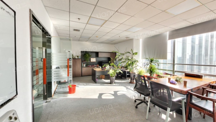 晶石国际中心二手房实景图