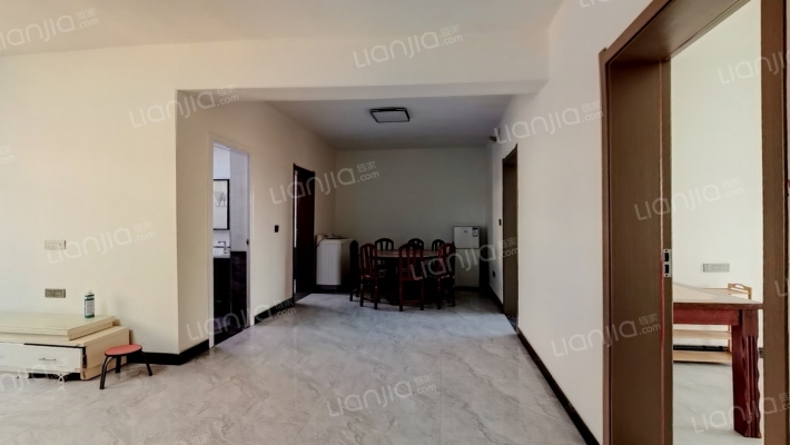 蓝钻领域二手房实景图