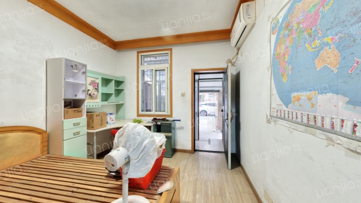 民航小区二手房实景图