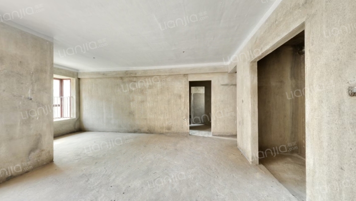 金龙湾小镇二手房实景图