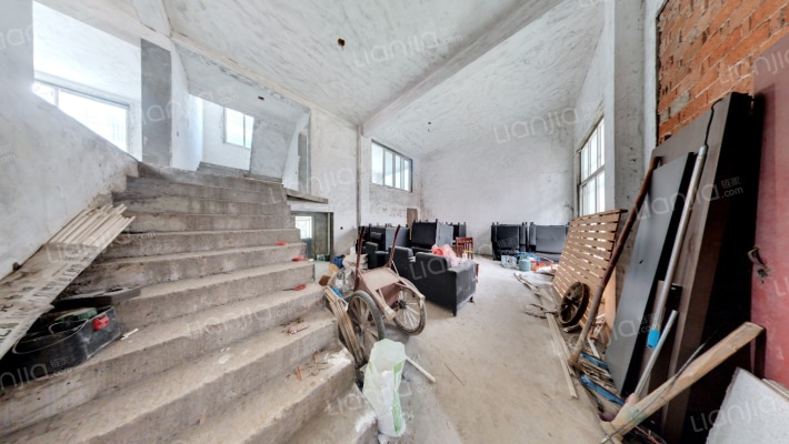 田垛里别墅二手房实景图