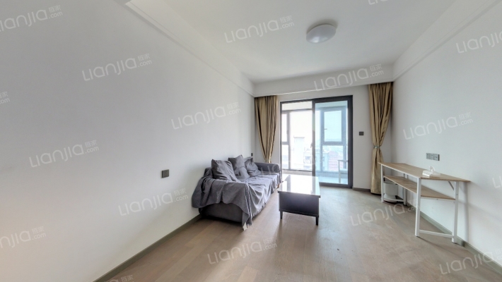 鸿翔天宸府二手房实景图