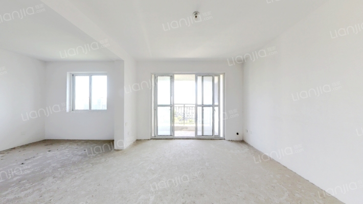 双龙花园中区二手房实景图