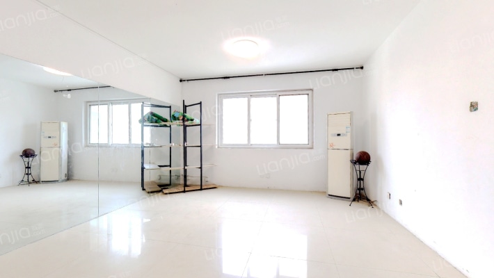 锦绣华庭二手房实景图