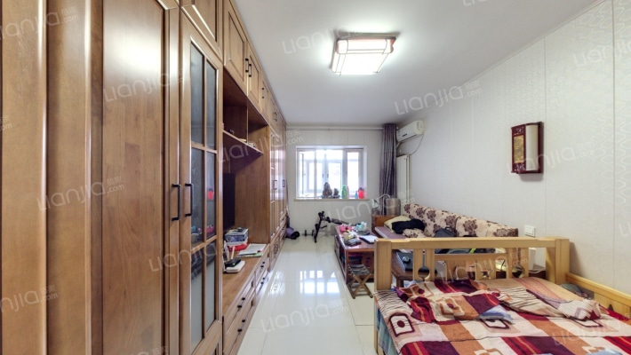 新建村二手房实景图