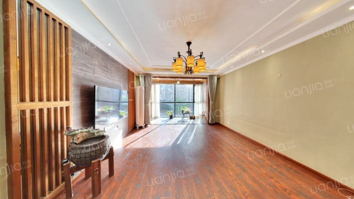 路劲河畔明珠二手房实景图