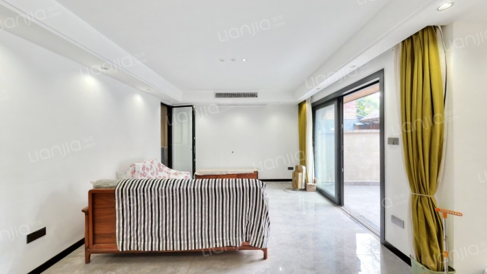 中航小镇花溪洲1组团二手房实景图