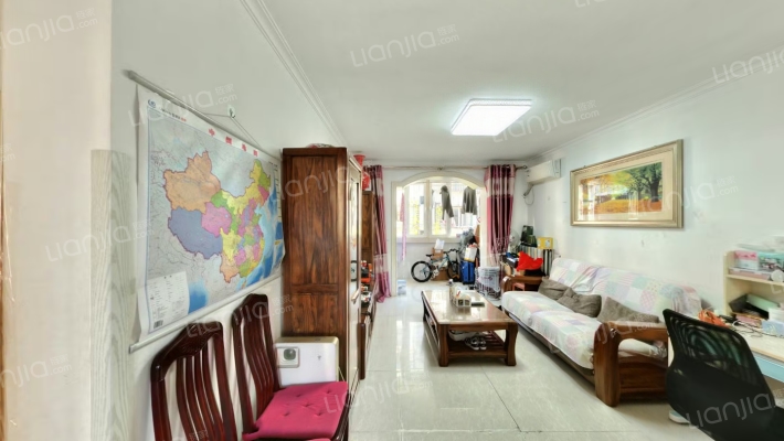 波莹公寓二手房实景图