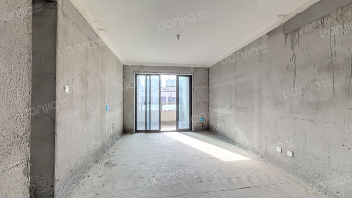 丽丰凯旋门二手房实景图