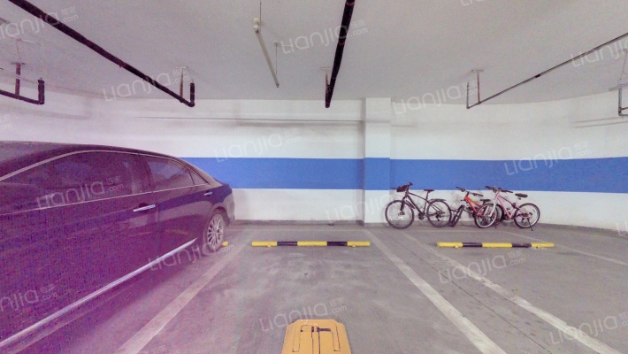 保利紫荆香谷南区二手房实景图