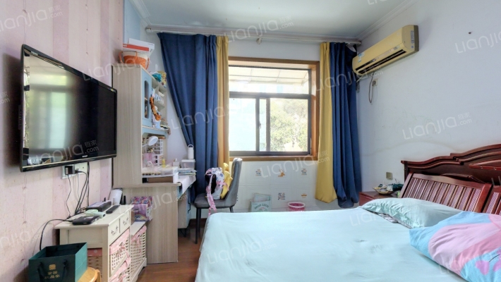 山潘一村二手房实景图