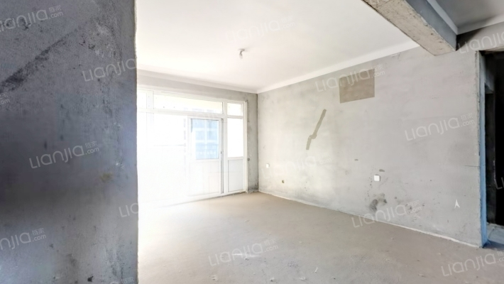 建设嘉苑二手房实景图