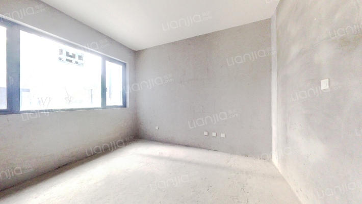 金府南湖滨江二手房实景图