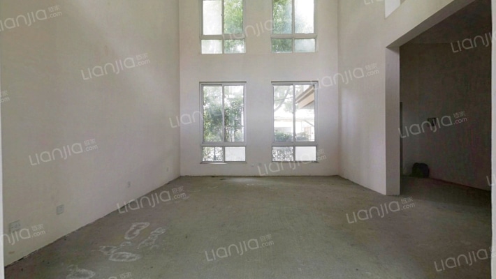 东湖水岸二手房实景图