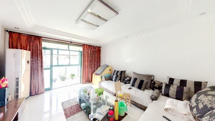 宝华海滨庄园二手房实景图