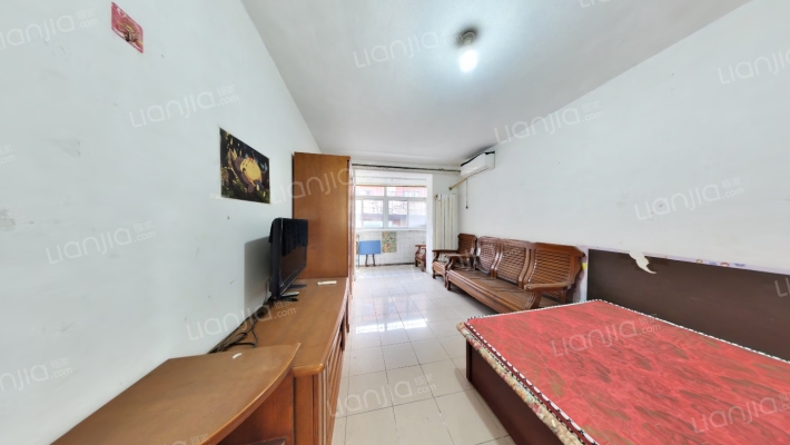 物资楼二手房实景图