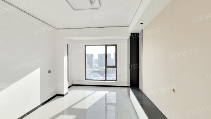 绿地新里罗斯福公馆二手房实景图