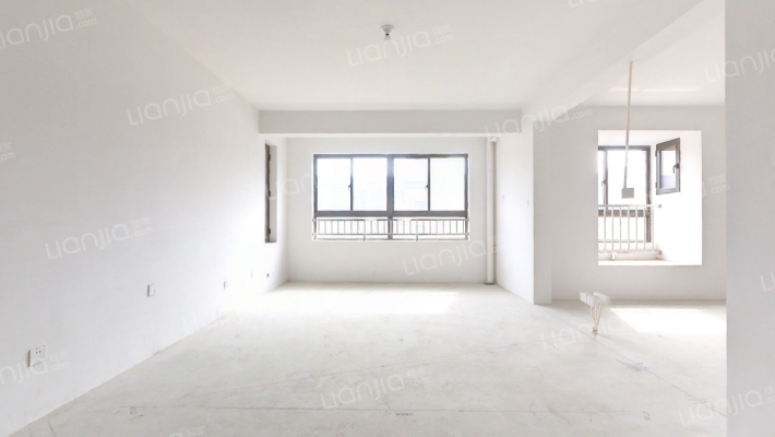 港邻新村二手房实景图