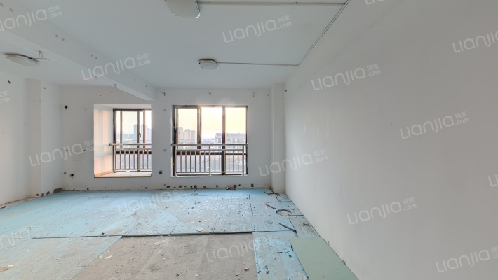 华欣锦苑二手房实景图