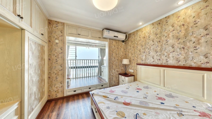 同曦新贵之都二手房实景图