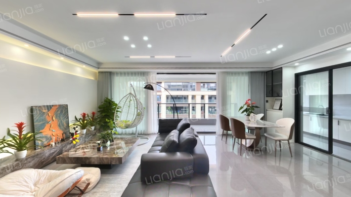 融创九棠府一期二手房实景图