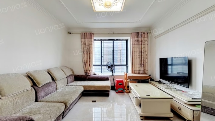 旭日华庭二手房实景图