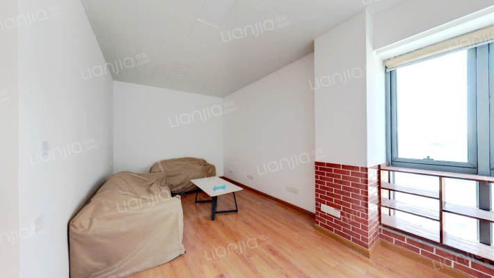 利时爱丁堡二手房实景图