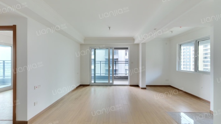 伊水湾花苑二手房实景图