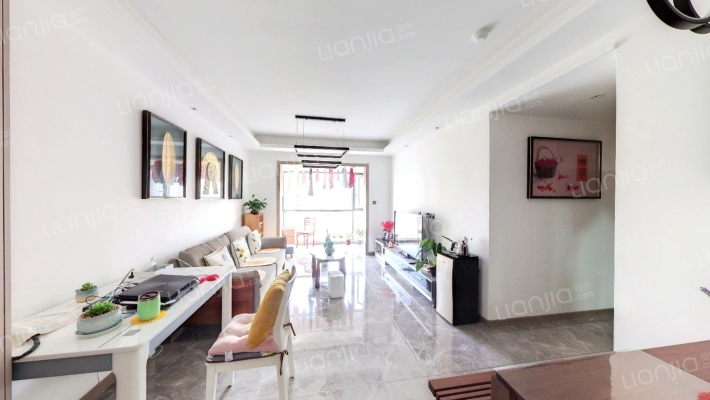 融创春风十里云秀苑二手房实景图