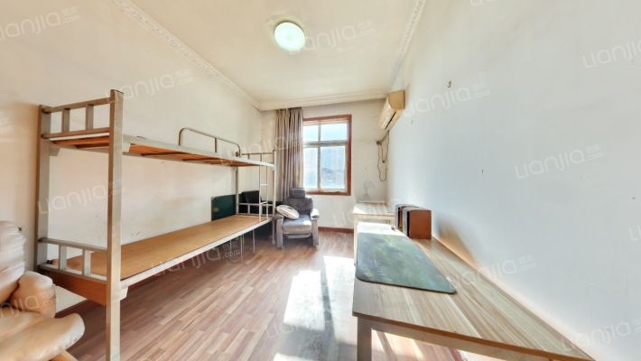 轻院长虹小区二手房实景图