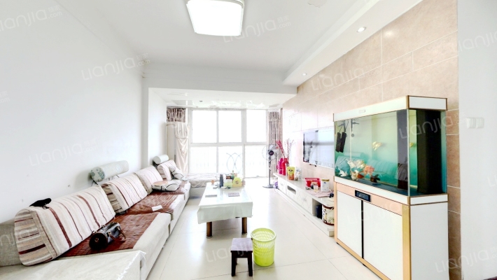 中铁伊萨贝拉二手房实景图