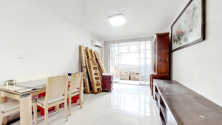 莲花新村七区二手房实景图