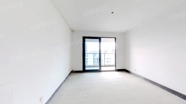 中梁柏悦湾二手房实景图