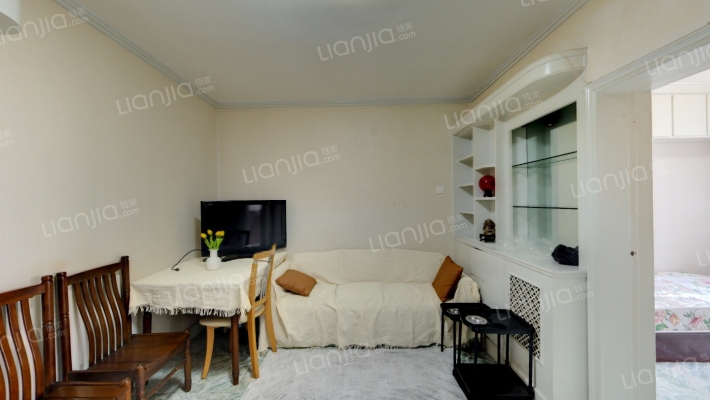 邮局宿舍二手房实景图