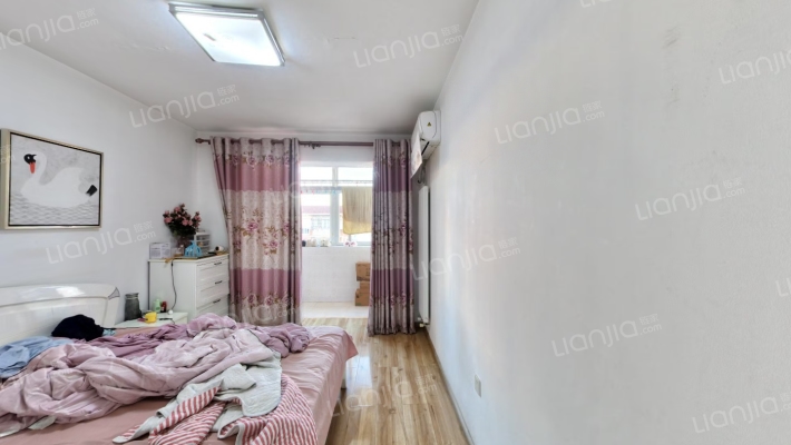 艳泉里二手房实景图