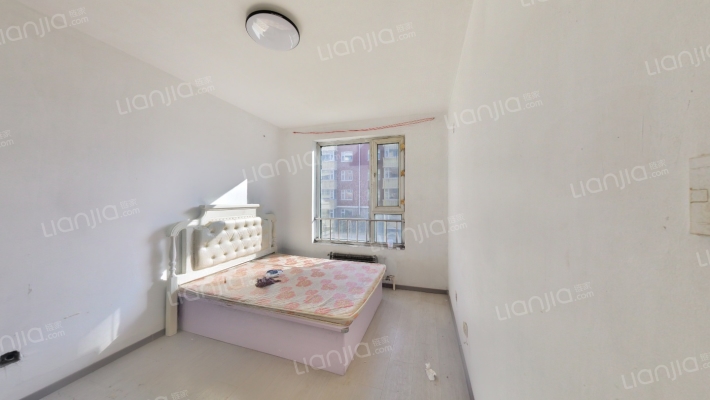 田园牧歌二手房实景图