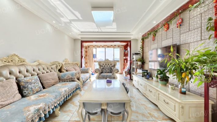 建屋海德公园二手房实景图