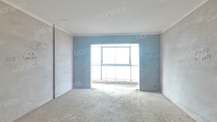 松泰华庭二手房实景图