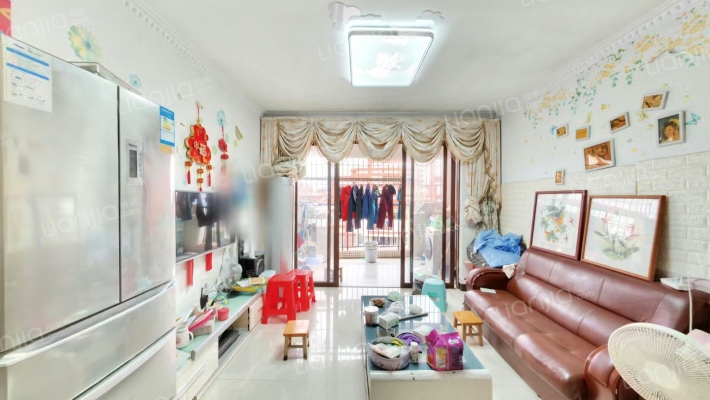 东峻芭堤花岸二手房实景图