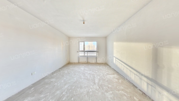 蓝科嘉苑二手房实景图