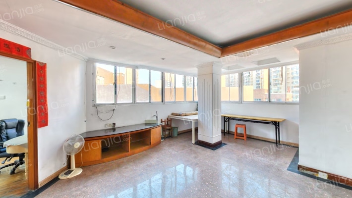 左海公寓东区二手房实景图