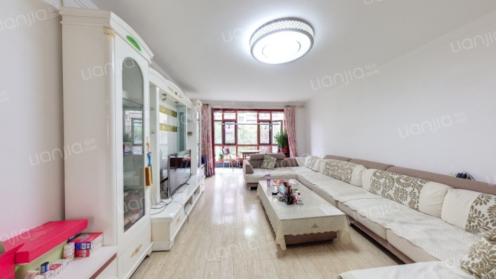 倚水佳园二手房实景图