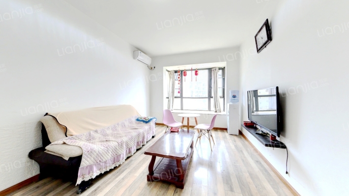 龙跃熙炎景城二手房实景图