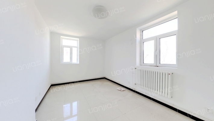 隆昌路二手房实景图