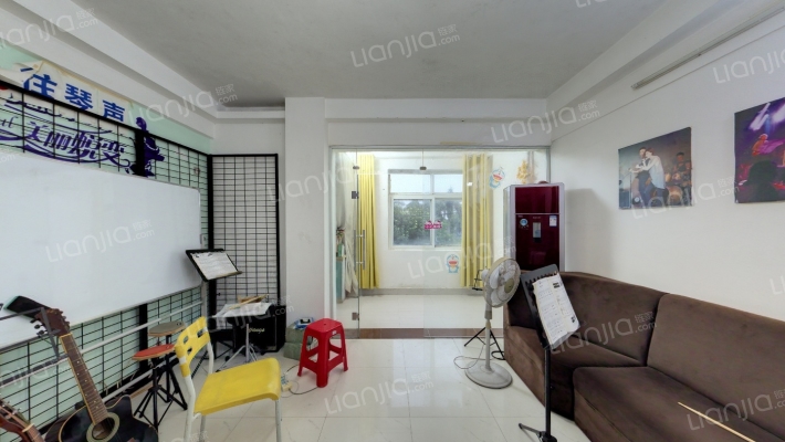 华润公寓二手房实景图