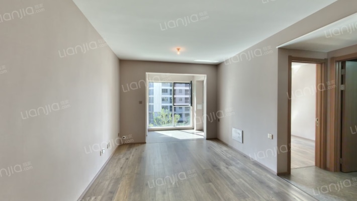 万科滨江都会（秀汐园）二手房实景图