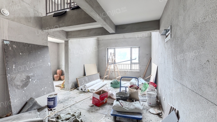 红星紫御半山三期二手房实景图