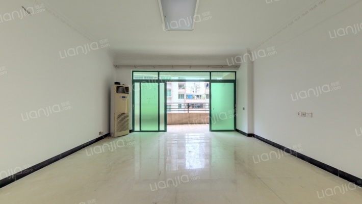 骏威广场二手房实景图